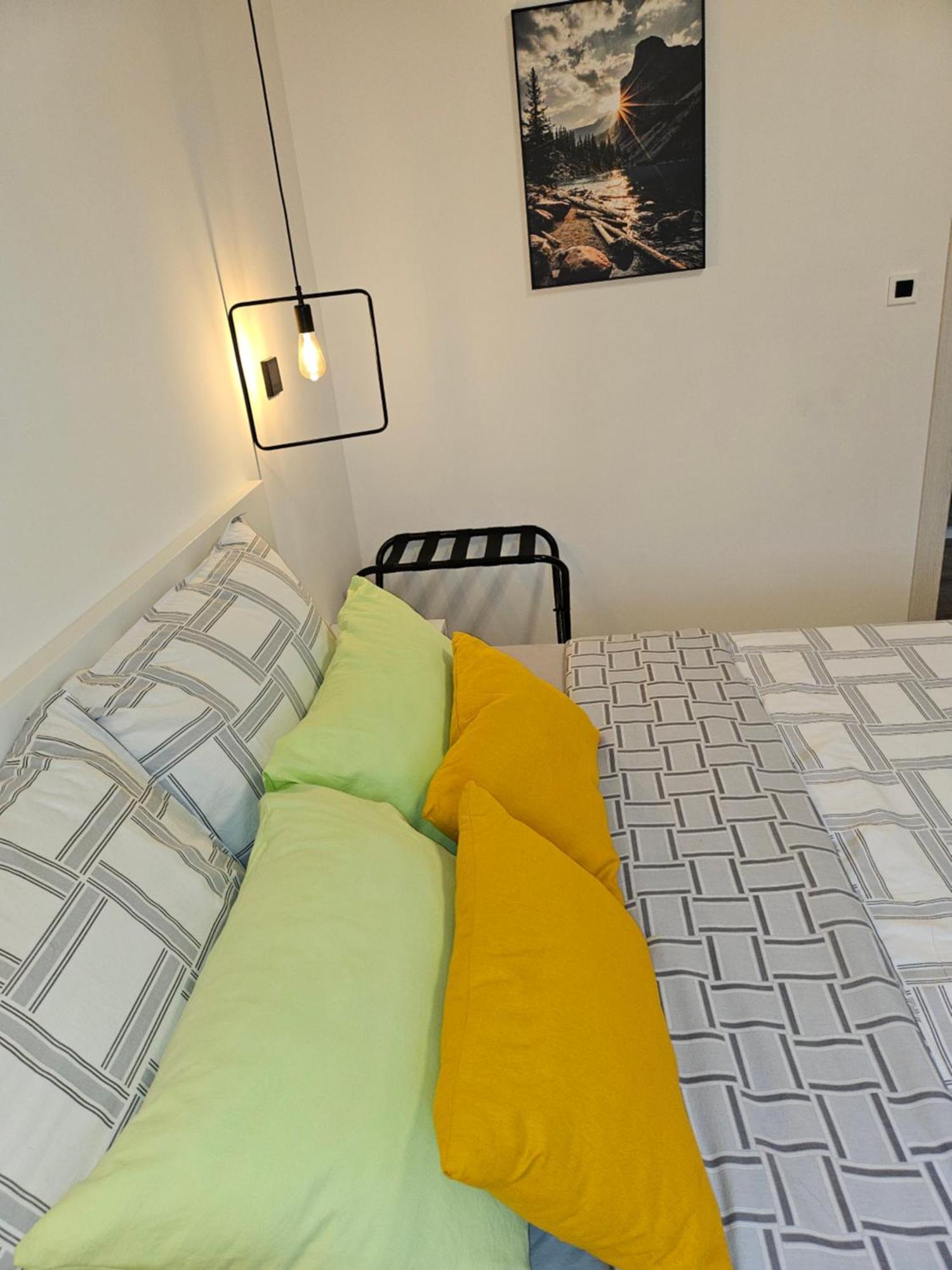 Apartman Pojine Gabonjin Extérieur photo