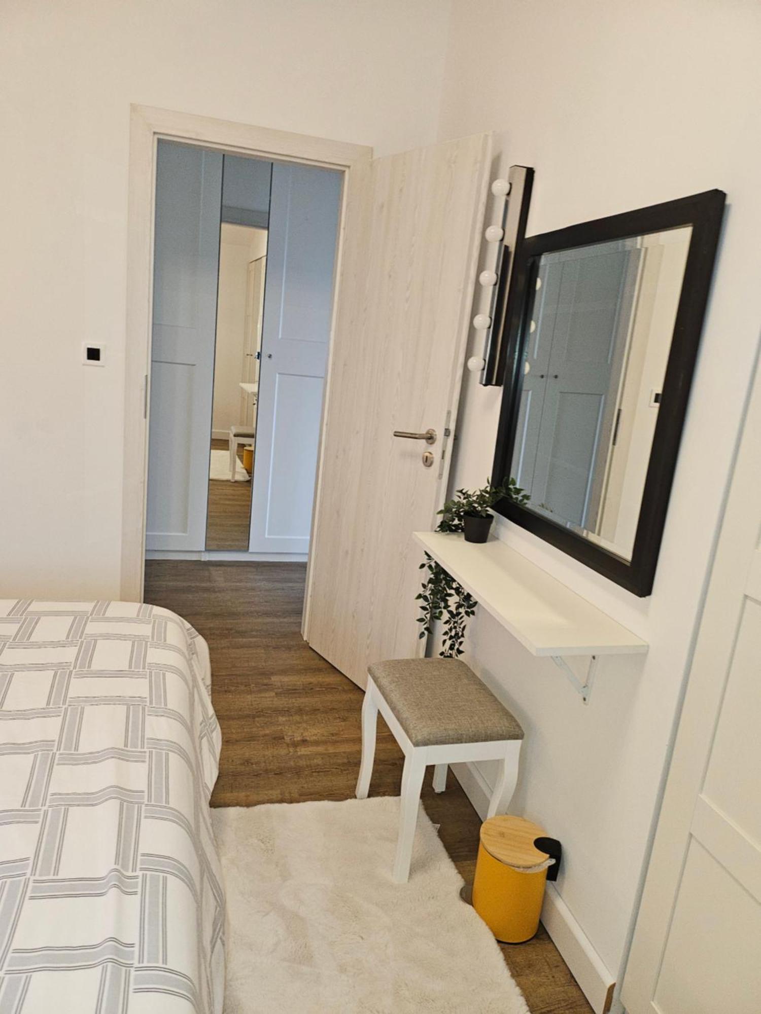 Apartman Pojine Gabonjin Extérieur photo
